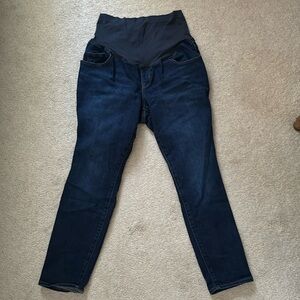 MATERNITY PETITE OLD NAVY SKINNY JEANS